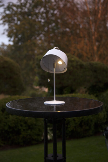 Solcellslykta Cervia - Praktisk Bordslampa på Fot