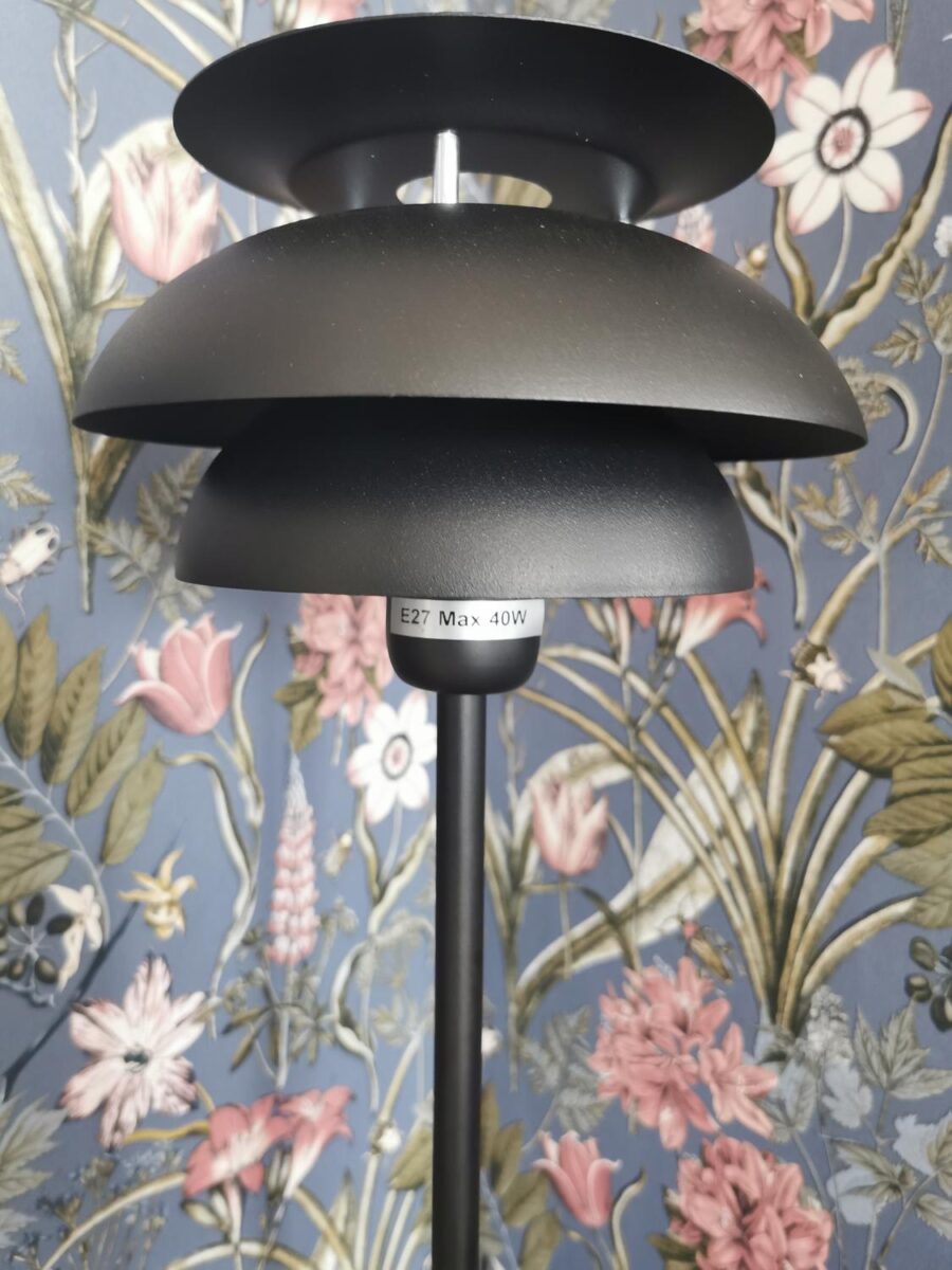 Bordslampa Flora Svart 55 cm - Eklunds Metall
