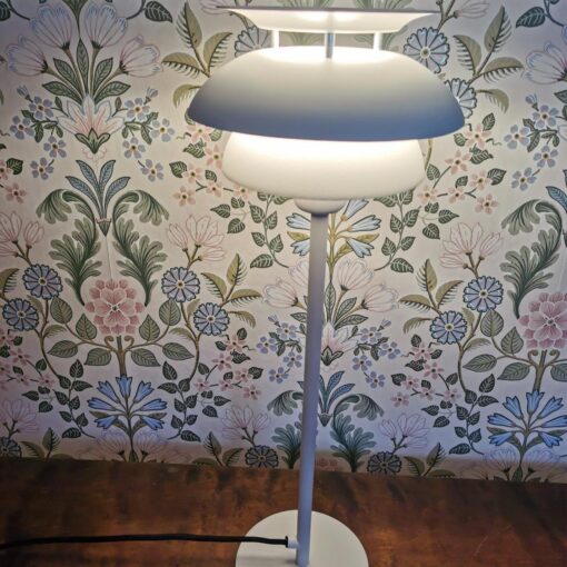 Bordslampa Flora Vit 55 cm - Eklunds Metall