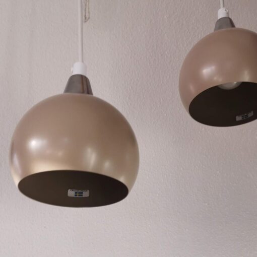Fönsterlampa Klotet Latte. Eklunds Metall