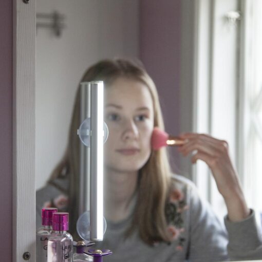 Allround Light LED. Make-Up Night & Work
